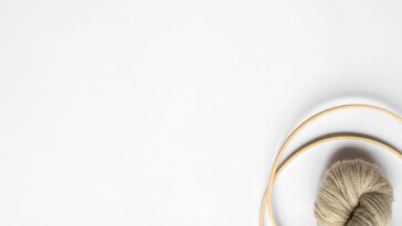 Painel decorativo boho para parede em crochê com efeito artesanal