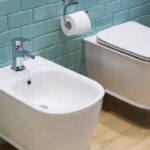 O truque mais eficaz e barato para manter seu banheiro cheiroso e sequinho