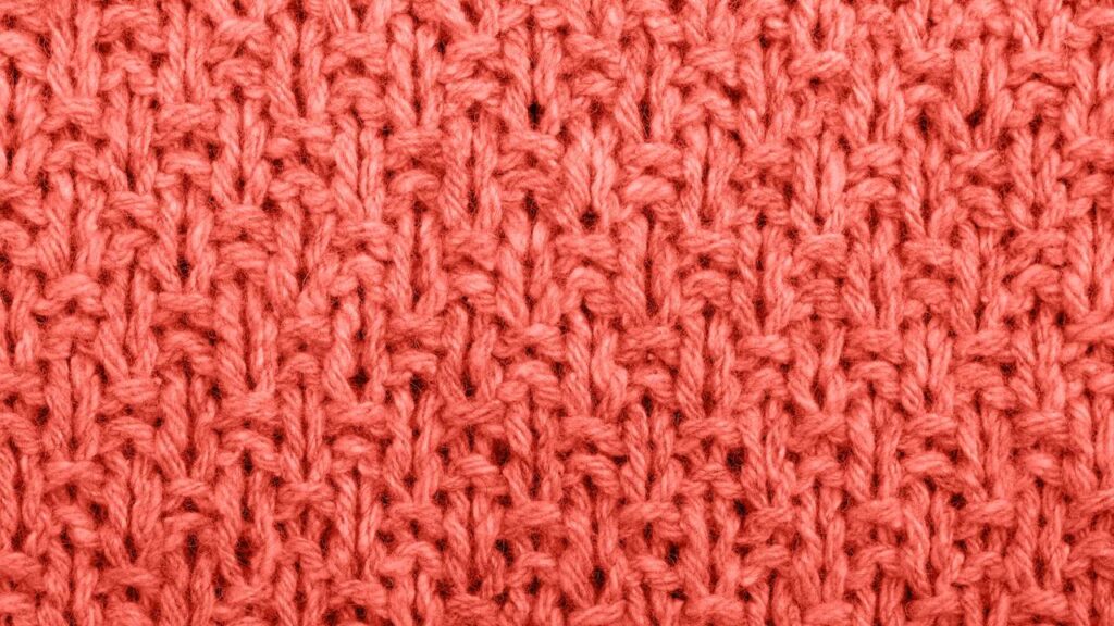 Crochê está dominando os looks de verão e esse top prova isso