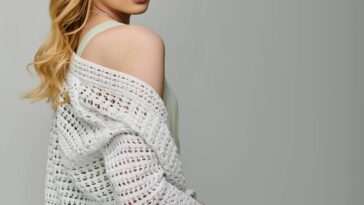 Essa tendência do crochê leve está encantando quem ama sobreposição