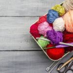 Os 3 projetos rápidos de crochê que toda a iniciante deveria fazer primeiro