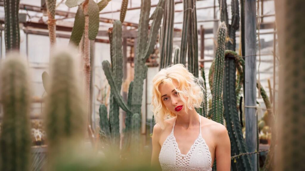 O truque por trás dessa blusa em crochê que valoriza qualquer corpo