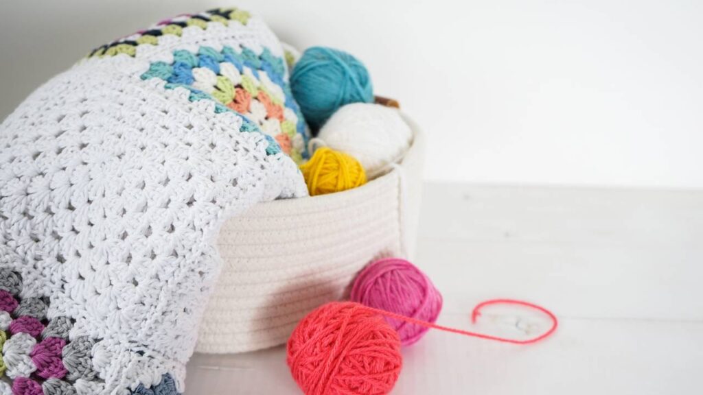 Ursinho de crochê para encantar com afeto em presentes artesanais