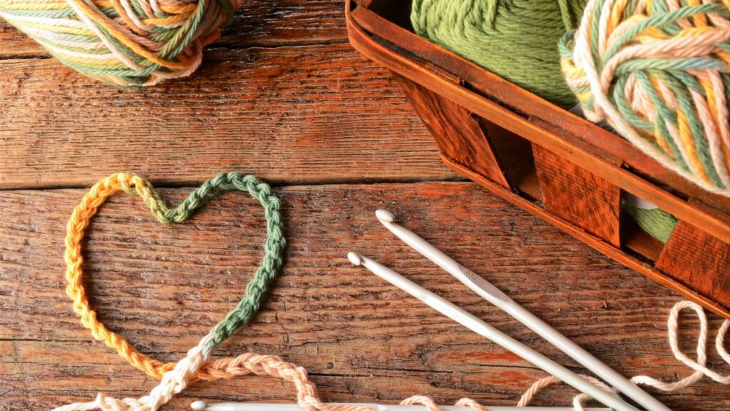 Tapete estreito para corredor com textura ripada para valorizar ambientes