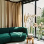 As melhores ideias para reaproveitar cortinas velhas e renovar sua casa