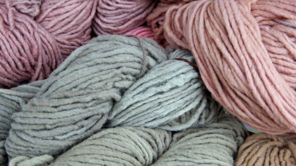 Os 6 erros que fazem seu tapete de crochê ficar torto ou enrugado