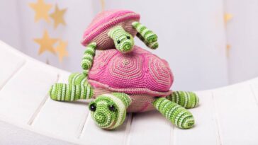 Amigurumi de tartaruga doméstica para criar uma peça fofa e divertida