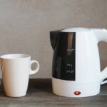 Usei limão e bicarbonato na jarra elétrica e o resultado foi surpreendente