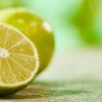 Essa receita com limão e vinagre mudou minha faxina para sempre
