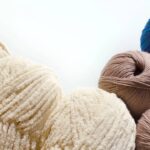 Amigurumi de dinossauro em crochê para presentear com diversão e personalidade