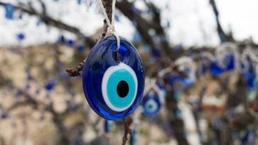 Os 5 benefícios secretos do olho turco que muita gente desconhece