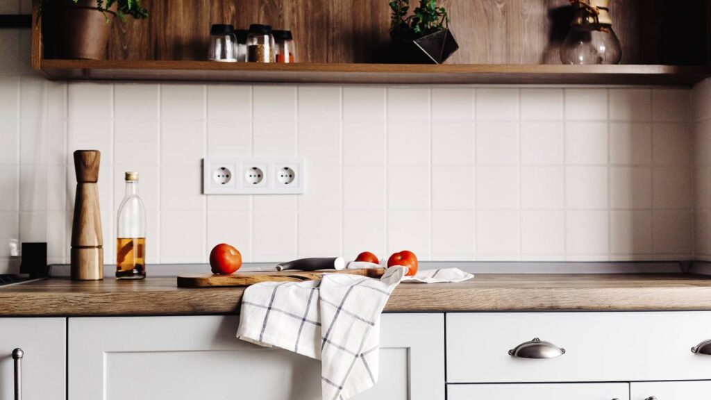 Sua cozinha mais segura e brilhante com essa mistura simples e natural