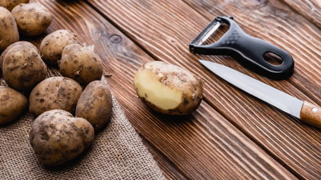 Essa mistura simples pode salvar seus utensílios enferrujados em minutos