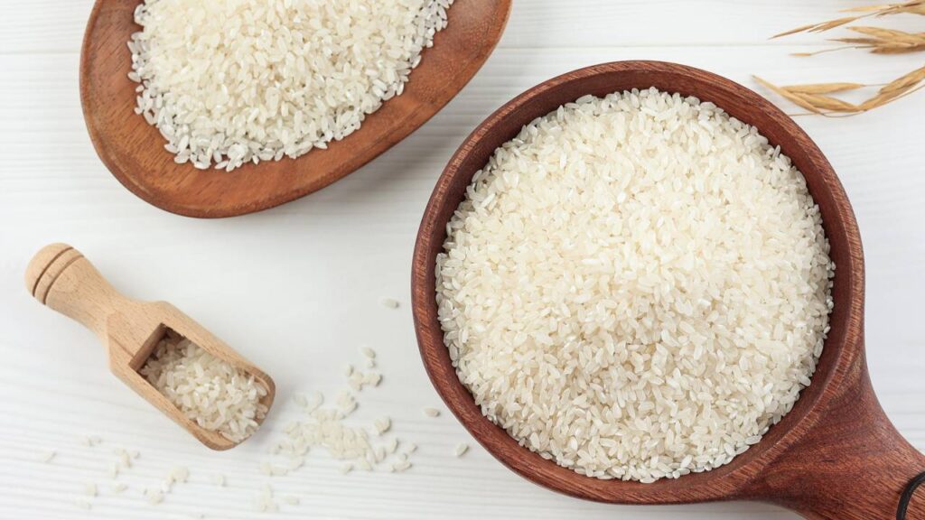 Esse ritual com louro e arroz está atraindo quem acredita em sorte