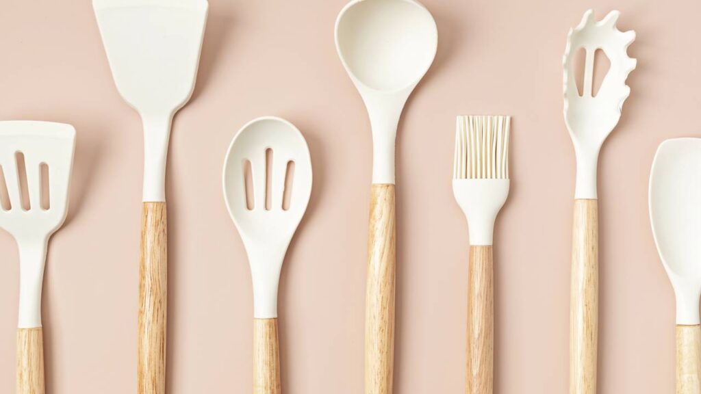 Adeus colher de madeira, esse utensílio está com os dias contados e o motivo é claro