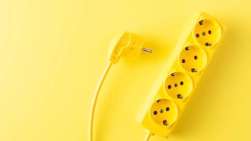 A atitude simples que pode salvar seus aparelhos elétricos nos dias de chuva