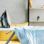 Adeus ferro de passar! Esse móvel esconde um segredo que tem ajudado muita gente a ter mais espaço