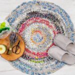 Tapete oval simples em crochê para deixar a casa mais aconchegante