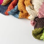 A técnica desse colete está chamando atenção nos looks artesanais