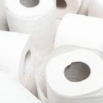 O ritual noturno que protegeu minha casa de mosquitos e insônia