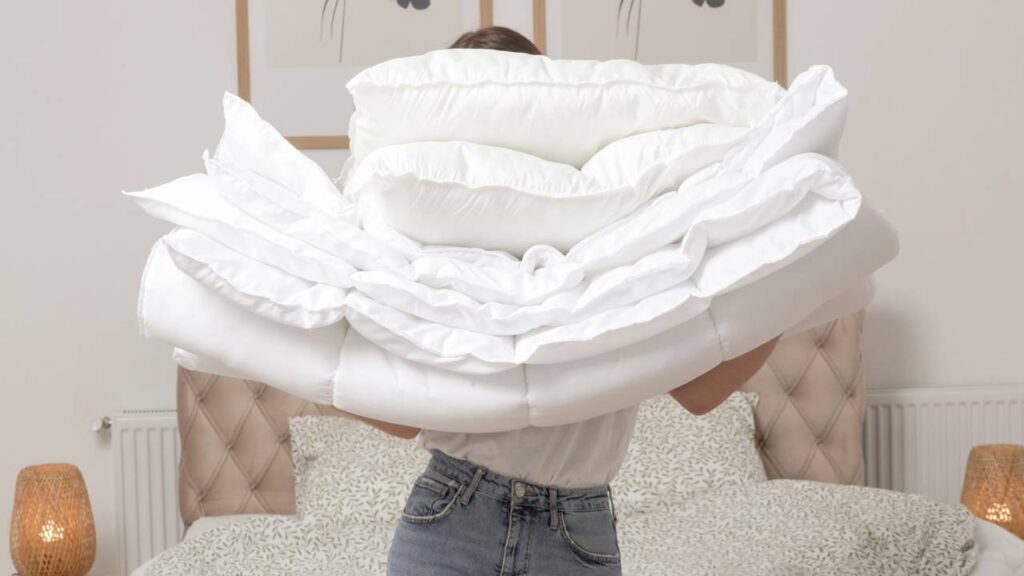 Esse simples descuido fez meu cobertor mofar sem eu nem perceber, veja como evitar esse erro