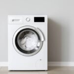 O truque doméstico com papel alumínio que virou febre nas casas brasileiras