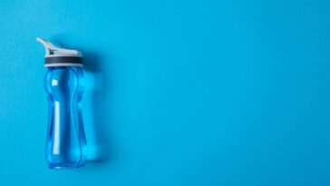 A maneira mais prática e segura que encontrei para manter pombos longe da sua varanda