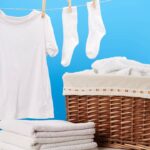 Essa mistura simples com sal tá chocando quem cuida da roupa em casa