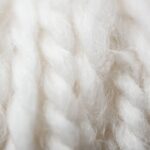 O detalhe da barra que transformou essa saia de crochê em peça-desejo entre crocheteiras