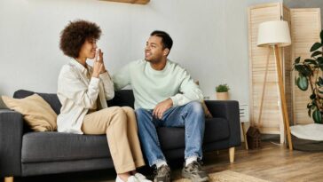 A forma mais segura e eficaz de devolver o brilho ao piso de madeira