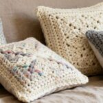 Guia fácil para criar capas de almofada em crochê que encaixam perfeito