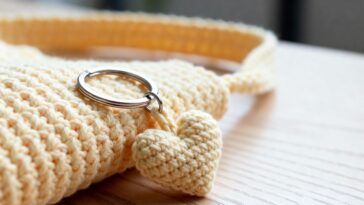 Como fazer chaveiros de crochê firmes, úteis e bem acabados