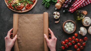 Papel manteiga faz mal? O que saber sobre PFAS e como usar com mais segurança - Créditos: depositphotos.com / VadimVasenin