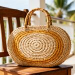A bolsa de crochê que parece de palha natural conquistou as redes sociais e você faz a sua em um fim de semana