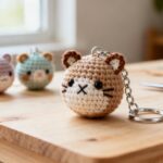 Amigurumi de chaveiro está fazendo artesãs faturarem mais de R$ 3 mil por mês com sobras de fio que iriam para o lixo