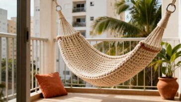 Essa rede de descanso de crochê virou o item mais cobiçado das varandas e aguenta mais peso do que as industriais